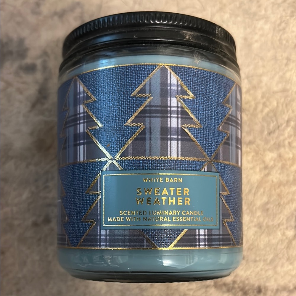 White Barn Sweater Weather Candle - Blue and Gold